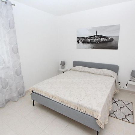 Apartment Stellina Rovinj Exteriör bild